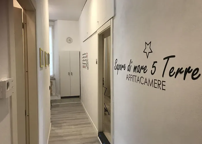 Konukevi Sapore Di Mare 5 Terre 3*